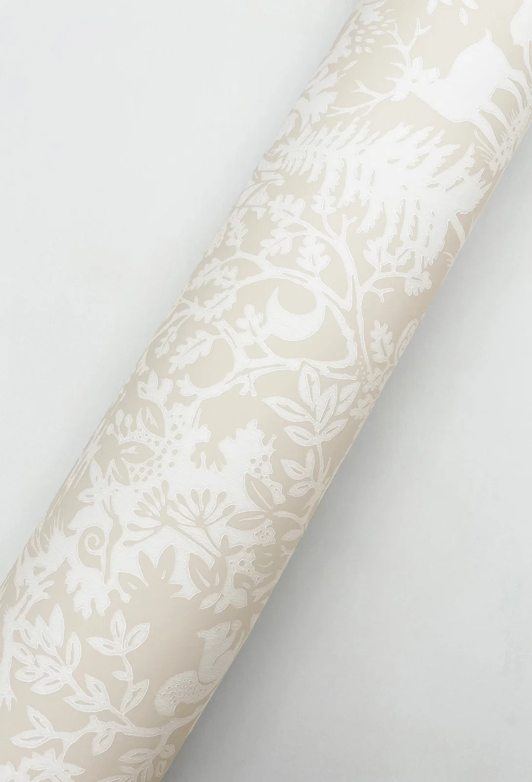 York Chesapeake Alrick Forest Venture wallpaper pattern detail