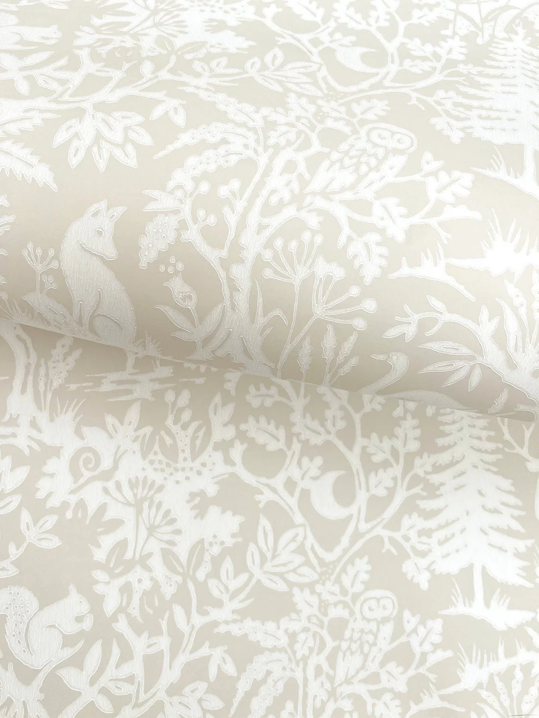 York Chesapeake Alrick Forest Venture wallpaper pattern detail