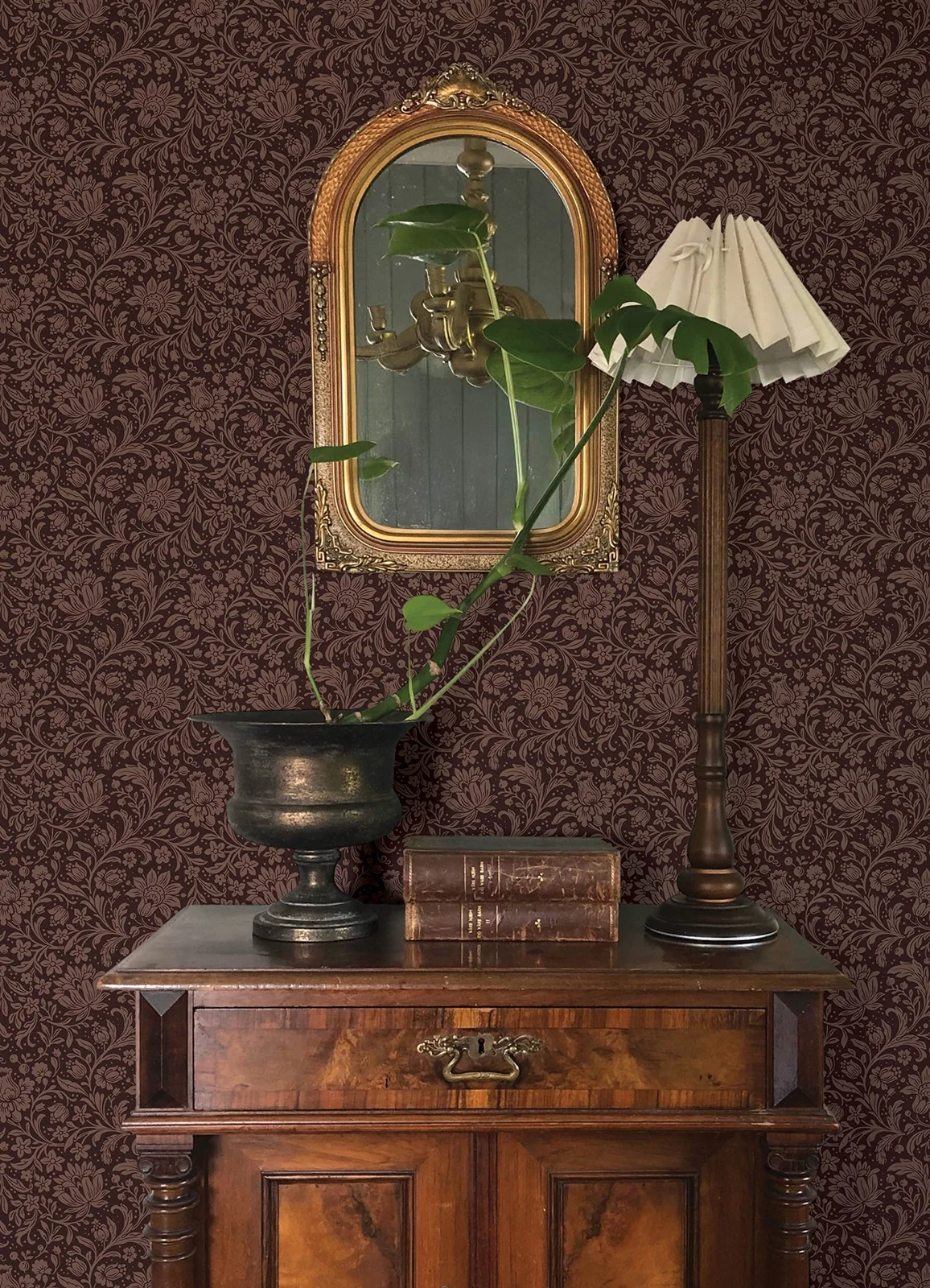 York Chris Loves Julia Hague Floral Trail wallpaper pattern detail