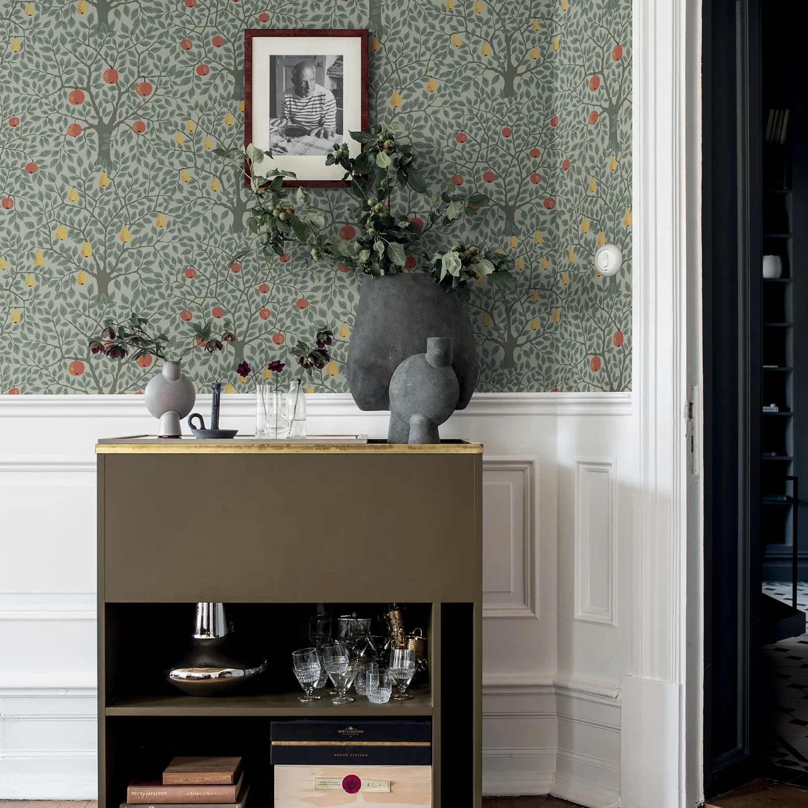 York Pomona Fruit Tree wallpaper pattern detail