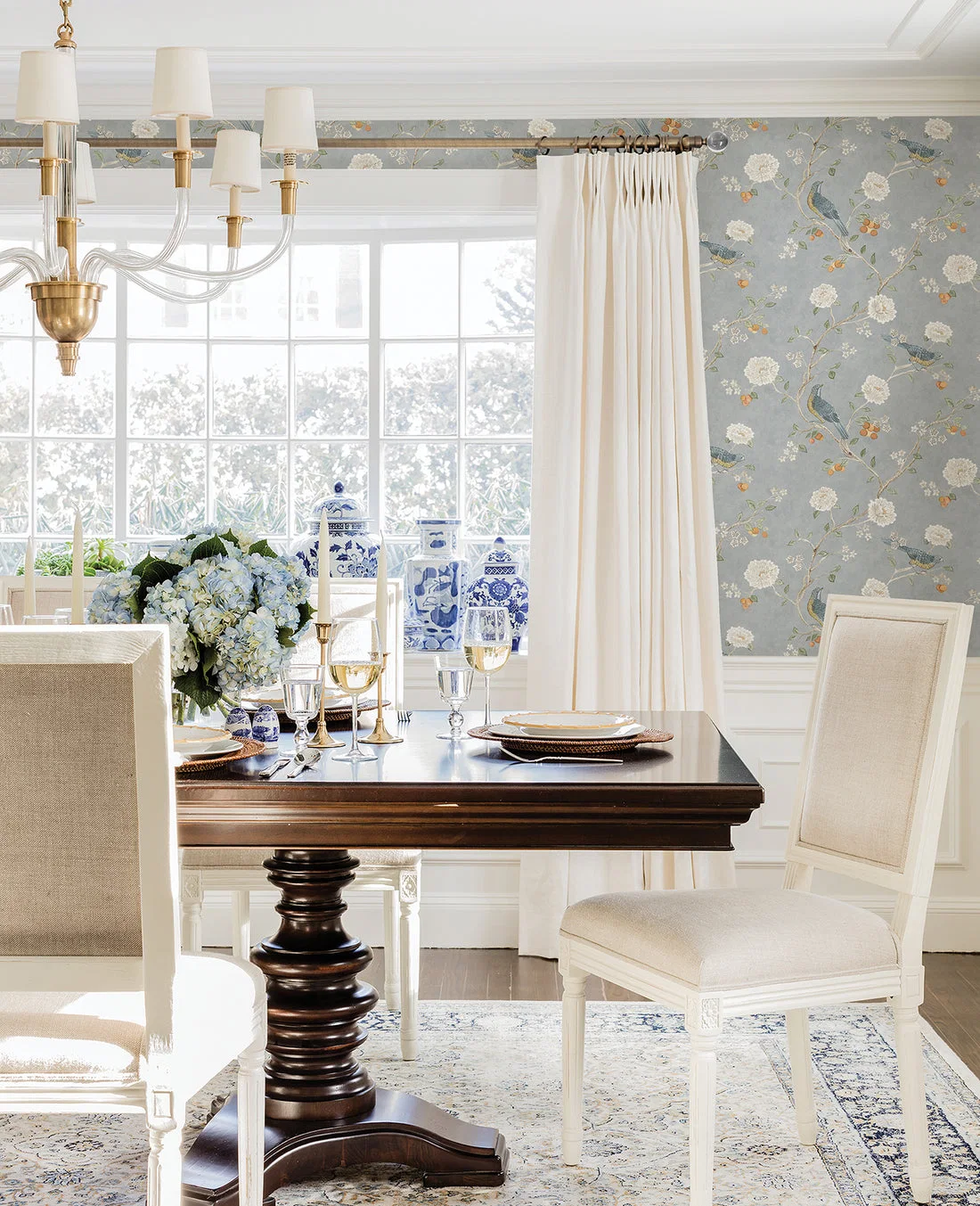 York Wellesley Chinoiserie wallpaper pattern detail